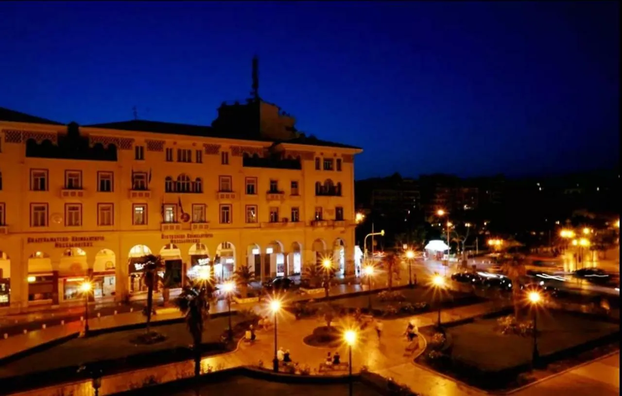 Aristotelous Square Luxury Apartment 塞萨洛尼基